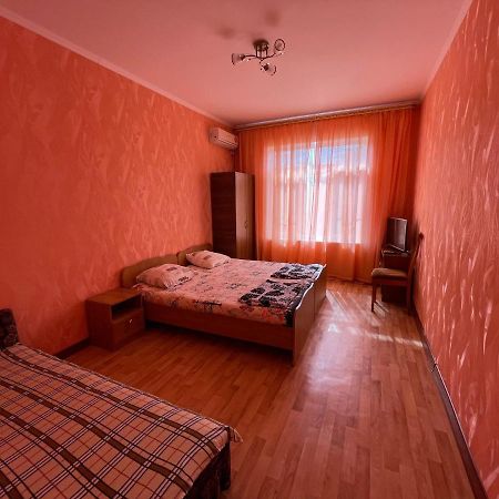 Hotel Гостевой Дом Светлана Leselidze Exteriér fotografie