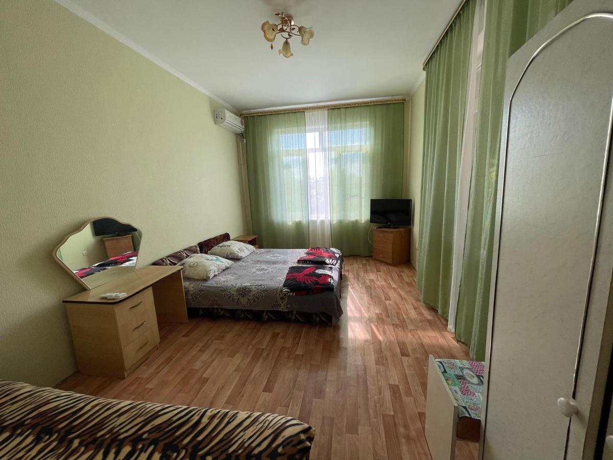 Hotel Гостевой Дом Светлана Leselidze Exteriér fotografie